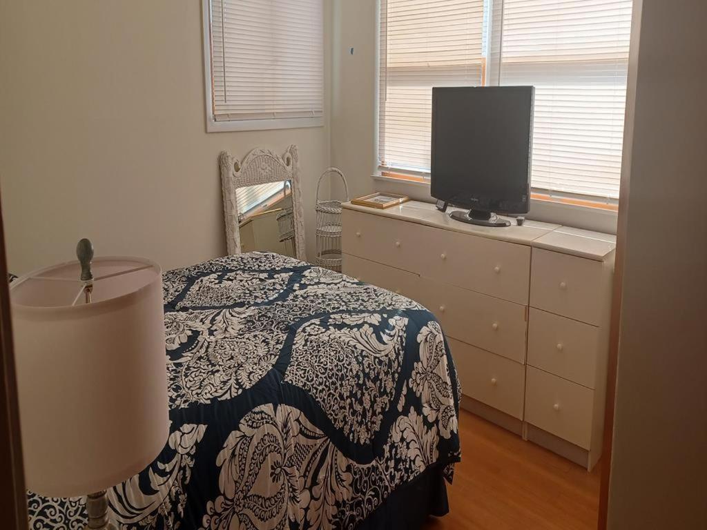 Stunning Home In Loveladies With 3 Bedrooms And Internet Barnegat Light Екстериор снимка